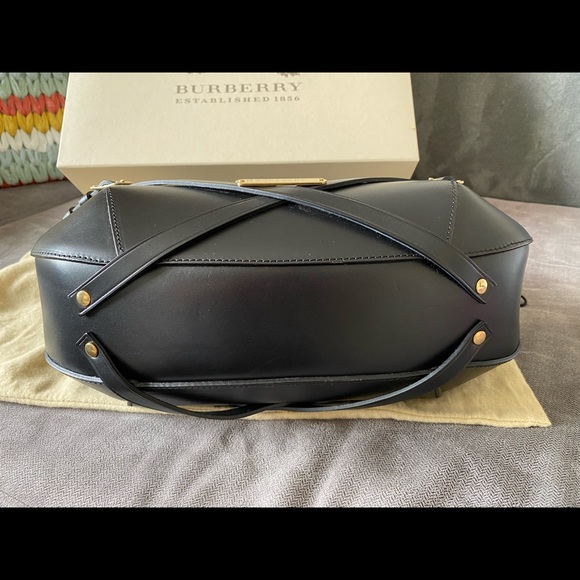 Burberry Dutton Bridle Handbag Black Nova Check - Picture 3 of 13